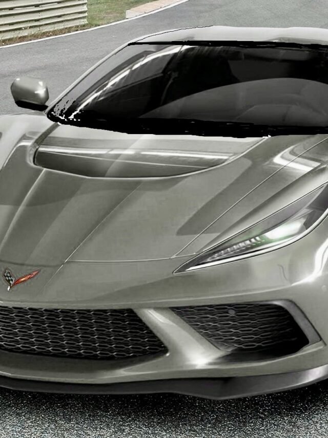 2025-chevy-corvette-zr1-unofficially-drops-its-thick-camouflage-after-first-sighting_2